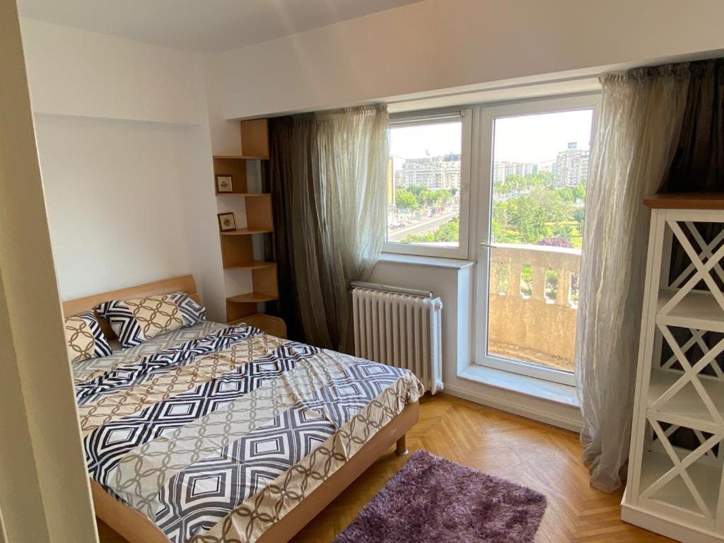 Old Town Apartment With Panoramic View Bukurešť Exteriér fotografie