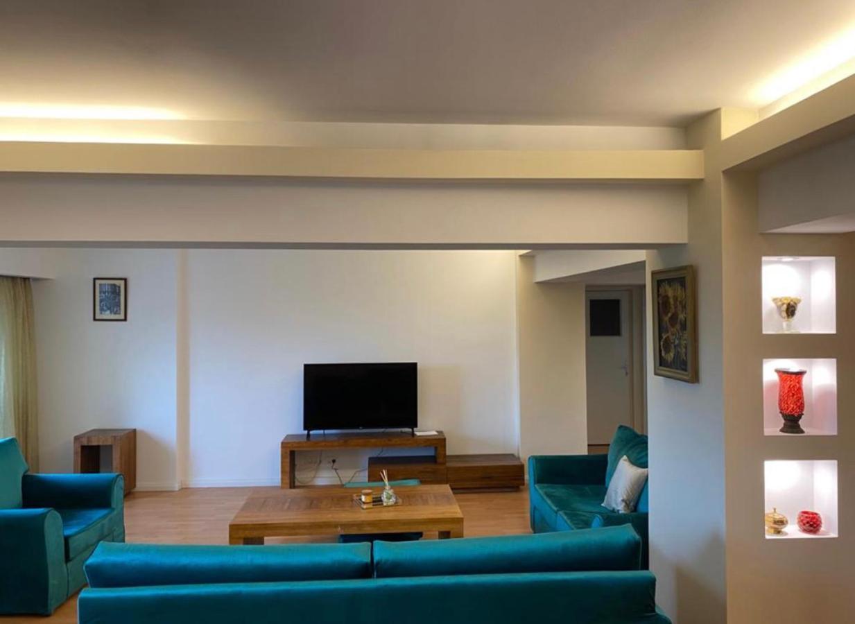 Old Town Apartment With Panoramic View Bukurešť Exteriér fotografie